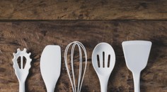 Hrozia zdravotné problémy. Pozor na bežnú kuchynskú pomôcku