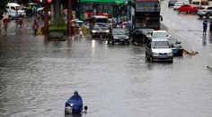 Povodne v Číne zmietli deväť turistov