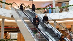 Tohtoročné Vianoce budú pre slovenské domácnosti drahšie. Vyčíslili o koľko