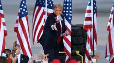 Snemovňa reprezentantov doručila do Senátu ústavnú žalobu proti Trumpovi