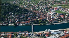 Obľúbenú chorvátsku lokalitu zasiahlo zemetrasenie. Predchádzali mu záblesky na oblohe