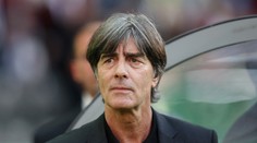 S Nemeckom vyhral MS a zaznamenal aj ďalšie úspechy. Legendárny kouč má záujem viesť Anglicko