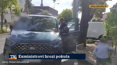 Exministrovi hrozí pokuta