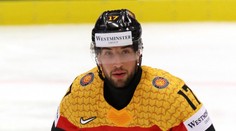 Nemecký hokej sa zahalil do čierneho. Vo veku len 26 rokov podľahol rakovine reprezentačný útočník