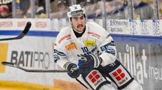 Zo stavby späť do NHL. Hokejista, ktorý bol zapletený do sexuálneho škandálu, má zmluvu so slávnym tímom