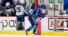 Paul Šťastný vyrovnal zápis otca Petra, duel Montrealu odložili