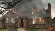 Greta Thunbergová v novom videu prirovnala našu planétu k horiacemu domu