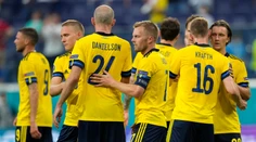 Švédi zdolali Poľsko 3:2, do osemfinále idú ako víťazi skupiny