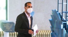 Kauza Herák: Premiér Heger by sa na jeho mieste vzdal mandátu, OĽaNO, SaS a Za ľudí ho na to vyzvali