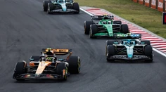 McLaren opäť s „double“. Norris triumfoval v Maďarsku pred Piastrim