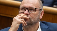 Pád SaS je nemilosrdný. Čoskoro môže skončiť pod psychologickou hranicou