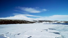 Prírodný úkaz, pri ktorom zbohatnete o 6 000 eur denne. Najvyššia aktívna sopka Antarktídy chrlí zlatý prach