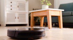 Robotické vysávače by podľa vedcov mohli plniť viac funkcií. Budú nám polievať kvety alebo monitorovať domácnosť?