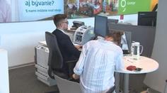 Dočkali sme sa. Úroky v bankách klesnú, hypotéky budú lacnejšie