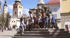 Aj Bystričania majú svoje Happy. Vystupujú tam aj známe osobnosti mesta