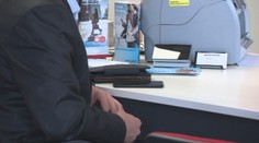 Dožičíte si dovolenku "na kreditku"? Môže vás vyjsť poriadne draho