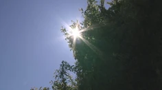 Počasie ako na hojdačke. Tropický deň nás ešte len čaká a s ním možno aj teplotné rekordy