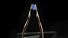 Najdrahšia zubná kefka na svete. Neuveríte, koľko za ňu zaplatíte