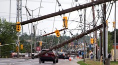 Silné búrky v Kanade majú už osem obetí