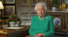 Britská kráľovná Alžbeta II. prehovorila k národu: Ak budeme jednotní, chorobu porazíme