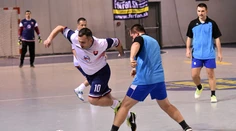 Kňazi vymenili rúcho za futbalovú loptu. V Michalovciach sa stretli na majstrovstvách Európy