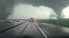 Príroda opäť ukázala silu: "Dvojičkovské" tornádo zanechalo spúšť!