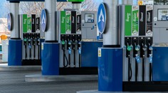 Dátoví analytici: Motoristi sa môžu tešiť. Benzín bude od septembra výrazne lacnejší