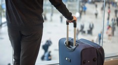 Ako pri lietaní nestratiť batožinu? Pomôcť vám môže malé zariadenie