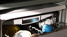 Umývačka riadu sa neoplatí každému. Kedy je lacnejšie umývať riad v rukách?