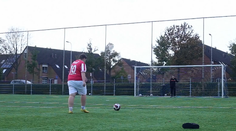 Ronaldo má vážnu konkurenciu. V stokilovom mladíkovi!