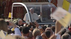 Prešovský arcibiskup Ján Babjak má COVID-19, nakazil sa počas návštevy pápeža