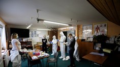 Česko hlási najviac nakazených od začiatku pandémie. Obete už rátajú po stovkách