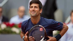 Djokovič postúpil do štvrťfinále dvojhry,čaká ho Thiem