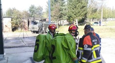 Strednú školu vo Zvolene museli evakuovať, šíril sa tam štipľavý zápach