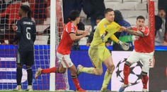 VIDEO: Šok pre Real Madrid, Benfice zariadil postup brankár. PSG aj Inter mimo najlepšej osmičky