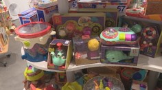 Predajcovia pred Vianocami varujú: Menej hračiek je niekedy viac