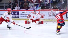 V predĺžení rozhodol 40-ročný Červenka. Pardubice sa zbavili finálovej kliatby, Kelemen s Čerešňákom oslavujú titul