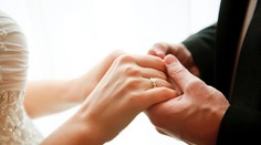 Za zmenu priezviska už mladomanželia nebudú platiť, Smer chce podporiť tradičnú rodinu