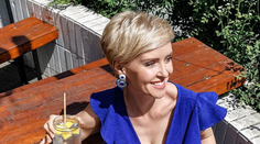 Kvetka prekvapila sexy fotkou. V šatách s výstrihom vyzerala božsky