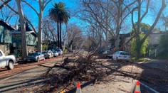 Kaliforniu zasiahli silné dažde. Bez elektriny zostali tisícky ľudí