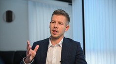 Najpopulárnejším politikom Maďarska je líder opozície Magyar, Orbán je až štvrtý