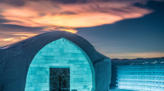 FOTO: Ubytovanie ako v zimnej rozprávke. Sezóna unikátnych hotelov z ľadu je už v plnom prúde