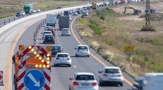 Slováci sa po prázdninách presúvajú, kolóny boli na niektorých úsekoch