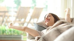 Účinnejší ako káva či energetický nápoj: Krátky popoludňajší spánok dokáže s mozgom zázraky