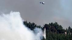 Obrovský požiar ohrozuje mesto Christchurch, zničil už 11 domov