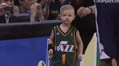 To bol teda kôš! Chlapčekovi (5) s rakovinou splnili basketbalisti sen