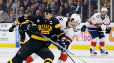 Chára asistoval, Chicago s istotou prvého miesta v divízii i konferencii