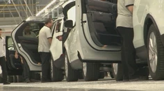 Kým iné naše automobilky nábor stopli, Jaguar hľadá takmer tisíc nových zamestnancov