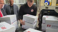 Chcú zrušiť sankcie voči Rusku. Mimoparlamentné strany tvrdia, že na referendum vyzbierali 400-tisíc podpisov