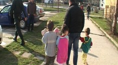 Len pred rokom sa vrátili z detského domova, teraz ich rodičom opäť vzali